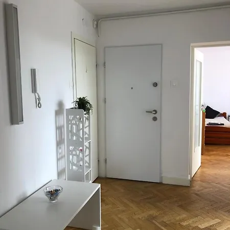 Swietojerska Appartement *