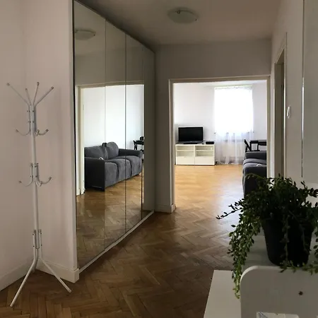 Swietojerska 바르샤바